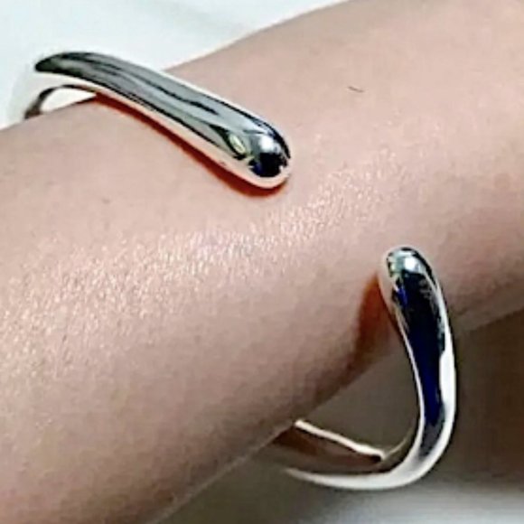 IRREGULAR BANGLE BRACELET STERLING SILVER  STAMPED .925 - Picture 1 of 9